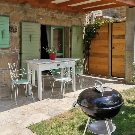 2 Bedroom Awesome In Ipsi